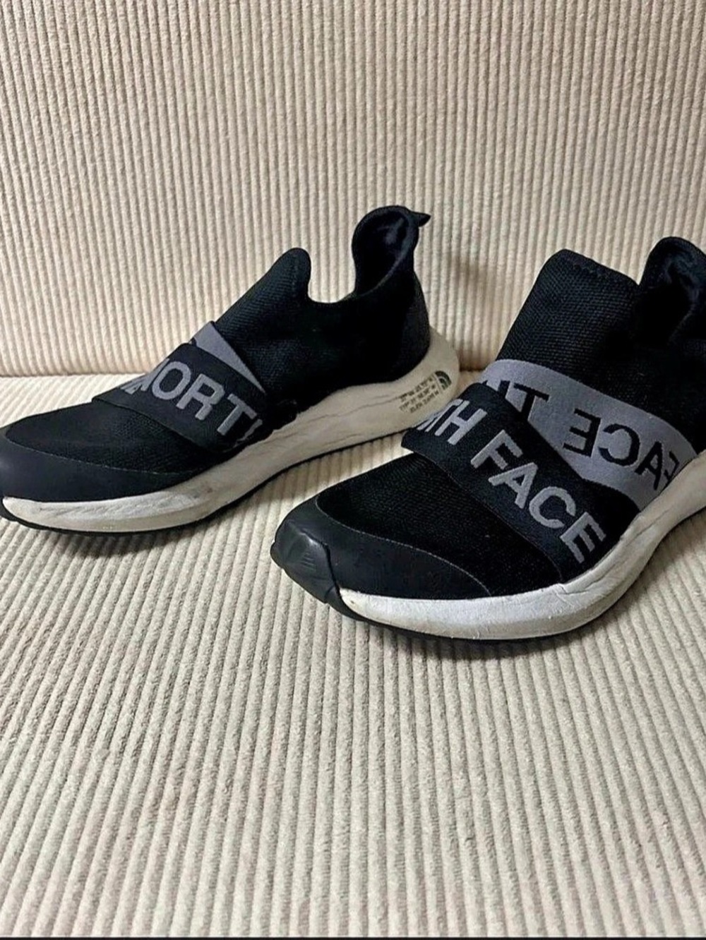The North Face Women's Surge Pelham II Black & White Athletic Shoes US 9